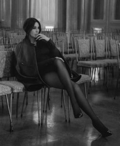 Monica Bellucci Instagram - ❤️Cover Story Esquire China December 2023 Issue by @juankr_ Production @j.marcc Hair @johnnollet Mua @letiziacarnevale @guerlain Stylist @barbarabaumel All jewellery @cartier @brioni_official @maxmara @courreges @falke @maisonernest Image Agent @karinmodels_official #monicabellucci#coverstory#esquire#china#photographer#juankr#imageagent#karinmodels