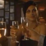 Morena Baccarin Instagram - Halfway through the week 🥂