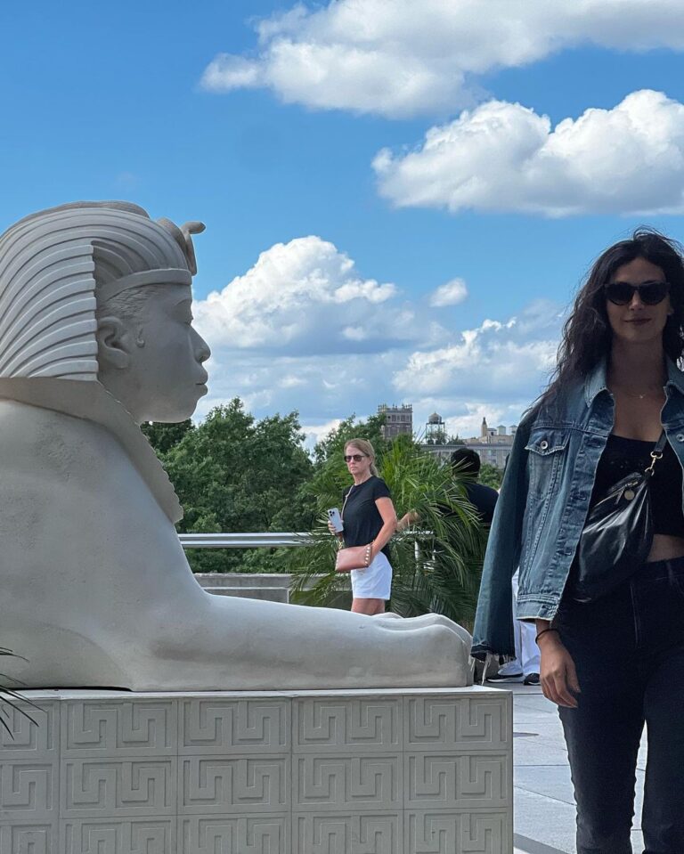 Morena Baccarin Instagram - Weekend.