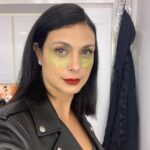 Morena Baccarin Instagram - It’s a look