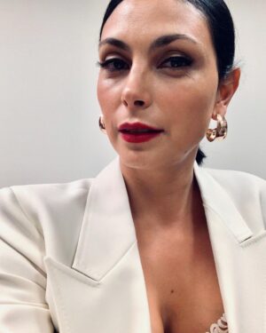 Morena Baccarin Thumbnail - 73.4K Likes - Top Liked Instagram Posts and Photos