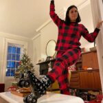 Morena Baccarin Instagram – Grateful to spend Christmas with my family… bla bla bla… but really just happy I got these for Christmas! Merry Christmas everyone! 🎄