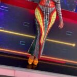 Moria Casán Instagram - Total look: @ropa__bellaok Gracias Zule @jeanpaulgaultier Sandalias: @carmensteffensargentina Make up, Hair Style e Imágen: @galosottovip Prensa: @maxi_cardaci @cardacinoe