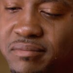 Morris Chestnut Instagram - One of the most sincere ways we can THANK AND HONOR our Veterans, is by NOT FORGETTING THEM. Happy Veteran’s Day to all who served. 🙏🏾 @60minutes “I went from being a very proud combat…veteran to just another…percentage of the homeless vets,” Devin Jackson told Scott Pelley in 2015. Veterans Day is observed today in the United States.