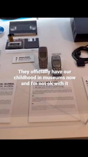 Morris Chestnut Instagram - A museum?? Ok y’all are pushing it!! 🤨🤣😂
Have you heard these little ones say: “So you were born in the 1900’s?”. 😩😩😩

Check out the bonus video at the end… who remembers? If I wasn’t on Double Dribble I was burning my cousins up on Tecmo Bowl!!