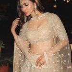 Mouni Roy Instagram - For my Sona s sangeet night ✨ • • • • Wearing - @falgunishanepeacockindia Jewellery- @sanzanyjewels Styled by- @rishika_devnani Assisted by- @stylebyvanshika Shot by- @elismitt_photography Hair by- @kimberlee9fernandes
