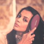 Mugdha Godse Instagram - Picking out the choicest attire comes easy to me. But to complete the festive look, I rely only on the @Ikonic_professional for smooth, shiny and stylish hair. This Diwali, I am all set to illuminate and touch lives. Wishing all a happy and sparkling Diwali. #hair #ikonic #ikonicprofessional #hairstyle #hairgroomingtool #festive #festivelook #diwali #happydiwali #reel #instareel #reelkarofeelkaro #reelsofinstagram #trendingreels #love #care
