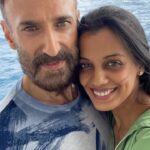 Mugdha Godse Instagram - Happiest Birthday @rahuldevofficial ❤️❤️❤️ You make life beautiful ❤️❤️❤️ Stay blessed and Happy always 🪷🌺🌹 #happybirthday #love #life #blessed #happiness #joy #couplegoals #gratitude #silence