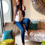 Mugdha Godse Instagram - Chamomile tea post yoga got me going! Now on… This is how Birthday mornings gonna be 😂😉🤗 Eternally Grateful for everything. ❤️🥀🌺 #gratitude #love #birthday #fun #life #2021