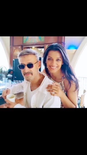 Mugdha Godse Instagram - Happy anniversary… @rahuldevofficial 
Time flies ❤️🌹 9years & not counting
 anymore 💕
#love #Anniversary #happiness # eternity #infinite
