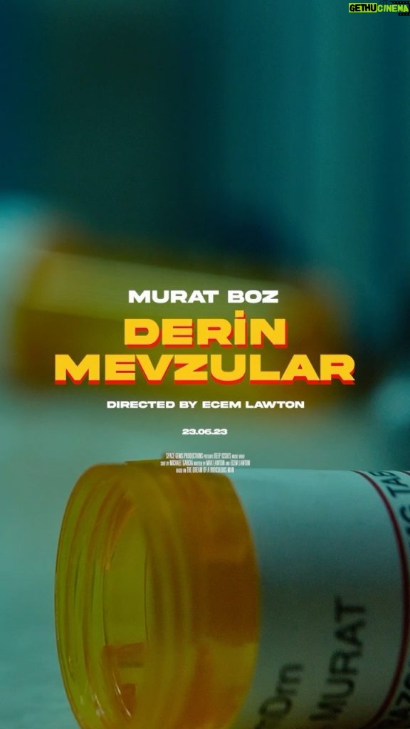 Murat Boz Instagram - Yeni albümümüz “3” ün ilk video klibine son 2 gün! 🎉 23 Haziran’da #DerinMevzular için buluşalım.