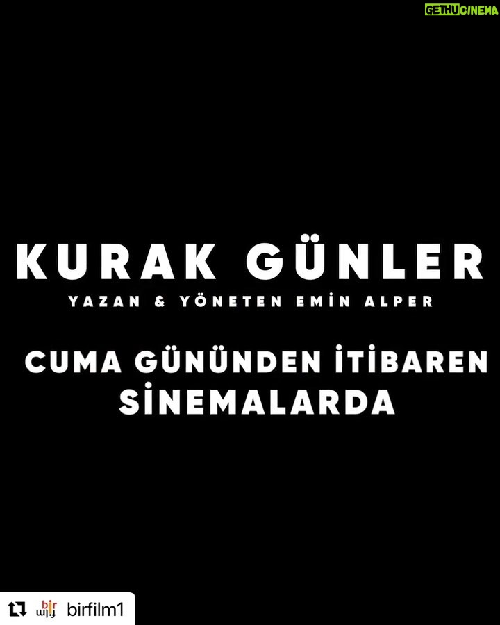 Murat Boz Instagram - #KurakGünler #Repost @birfilm1 with @use.repost ・・・ Yönetmen @eminalperofficial ’in sinema yazarlarından ve izleyenlerden tam not alan filmi KURAK GÜNLER sinemalarda, seans bilgileri sonraki görsellerde! Filmin başrollerinde Selahattin Paşalı ve Ekin Koç bulunuyor.