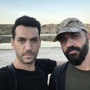 Murat Yildirim Instagram - Birazdan sizlerleyiz... @mcagataytosun  @ramo_dizisi