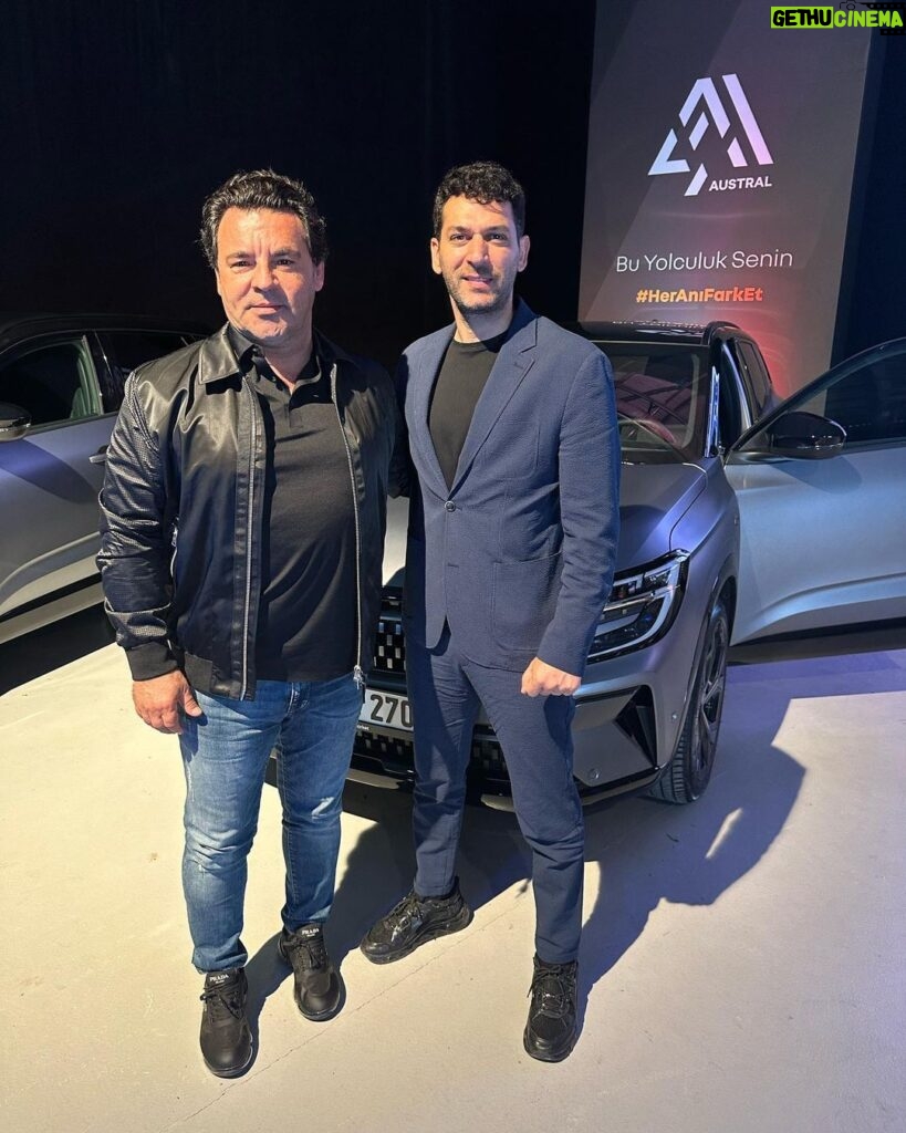 Murat Yildirim Instagram - #HerAnıKeşfet meye hazırız #BuYolculukSenin @renaultturkiye @berk_cagdas_