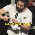 Murilo Couto Instagram - REVOLTA! Nunca me senti tão humilhado! #MuriloCouto #StandUpComedy #humor #piadas