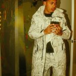 Myke Towers Instagram - Mi Musica se esta mercadeando como el crack, La escuchan y antes que acabe le dan pa atrás!!! #lveutour #youngkingz