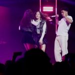 Myke Towers Instagram - Asi va la cosa a tiempo real en CONNECTICUT 2 a la vez 😵‍💫 ellas saben que ya mismo sale #LaFalda 🤯😈🤪 #lveutour #youngkingz