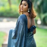Myna Nandhini Instagram - எப்போதும் என் அடையாளத்தை யாருக்காகவும் விட்டு கொடுக்க மாட்டேன் ❤️❤️❤️ Camera: @pariaarclicks Team : @miya_designers Mua: @kalaiartistry Hairstylist: @shalini_hairartist Jewellery : @mokshe_bridal_jewellery