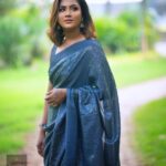 Myna Nandhini Instagram - எப்போதும் என் அடையாளத்தை யாருக்காகவும் விட்டு கொடுக்க மாட்டேன் ❤️❤️❤️ Camera: @pariaarclicks Team : @miya_designers Mua: @kalaiartistry Hairstylist: @shalini_hairartist Jewellery : @mokshe_bridal_jewellery
