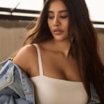 Nabha Natesh Instagram - If denims were your armor, you'd be a fashion-forward warrior ready to take on the world! : : : Photography : @kalyanyasaswi Styling : @aishwarya128 Makeup : @sonalsethiamakeup Hair : @crafted_hair_by_her Location : @rusticvoguehyd Management team : @karthik_peruru @aleen_aladnak