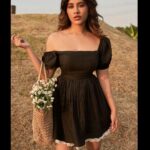 Nabha Natesh Instagram - one day I went flower shopping ! 🌹 : : : : Outfit - @arka_by_divya_kanigalupula Stylist - @sandhya__sabbavarapu Styling team - @team_sandhya @sirichandana_medi Photograper - @kannasrihari Makeup - @nehabagga21 Hairstylist - @saikrishnabandari Managed by - @theblinders.in