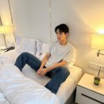 Nachat Juntapun Instagram - ยังไม่ง่วง จะนอนได้ไง