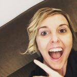 Nadia Toffa Instagram - Ragazziiiiii il Brescia è in serie A!!!! 🌈🌈🌈💫💫 gioia incredibileeeee