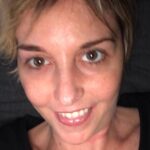 Nadia Toffa Instagram - Buongiorno splendori 💫 qui si riposa ascoltando il silenzio. Dopo la chemioterapia mi ci voleva una bella dormita. Questa volta è stata più pesante delle altre. Ma si sorride sempre. La vita è meravigliosa 🌈 buon tutto vi voglio bene assai ❣️