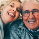 Nadia Toffa Instagram - Buongiorno amici cari. Vi presento il mio superPapà. Passiamo la Pasqua insieme in famiglia ❤️ Da lui ho preso la tenacia e la forza di non mollare mai. Sei mitico e speciale. Buona resurrezione a tutti. Gesù ci protegge e ci guida. Un abbraccio immenso a tutti voi e alle vostre famiglie ❤️