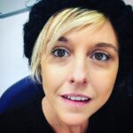 Nadia Toffa Instagram - Ci siamo quasi!!!!!!!!! Stasera tornano #leiene 😎 #studio20 #mediaset #diretta 11febbraio #merdamerdamerda 💩 Gruppo Mediaset