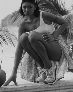 Nadine Lustre Instagram - vomero in the tropics
@nikesportswear #TeamNike