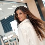 Nah Cardoso Instagram - Eu amei conhecer a expansão do shopping @centernorte_ ✨ com cerca de 30 novas lojas incríveis, fraldário novo e ainda um estacionamento coberto com tecnologia de identificação de placa que mostra no totem onde você estacionou, demais, né? E já está todo decorado para o Natal, passa lá para conhecer e me conta 👀 #CenterNorte #ShoppingCenterNorte #publicidade #Expansão Shopping Center Norte