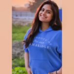 Naina Ganguly Instagram - A sunrise is proof that the best things in life are free. 🌅 💙🌸