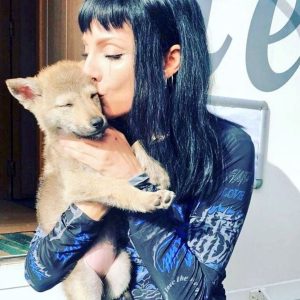 Najwa Nimri Instagram - No hace ni dos años q esta lobita entro en nuestras vidas #aauuuu