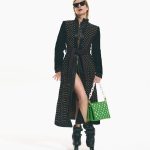 Najwa Nimri Instagram - Fotos:@javier_biosca @louisvuitton 💙💙💙💙💙 Estilismo: @francescarinciari Ayudante de realización: @pilucavalverde Maquillaje y peluquería: @raquelalvarezdiaz_ Texto: @somos_mill @instylespain