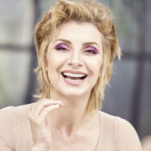 Najwa Nimri Instagram - @shiseido #JBeauty #ShiseidoMakeUp
@paulasoroa 🍬🍬🍬fotos @valero_rioja 🤸‍♀️🤸‍♀️
