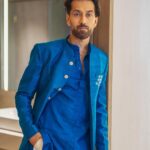 Nakuul Mehta Instagram - Ready to VADODRA 🥣🩵💙 At the 2nd IIMUN Championship . . पोशाक @muksweta स्टाइल @stylingbyvictor तस्वीर @iammeetmb म.उ.ए @malcolm_m_fernandes @nilamjadhav1086