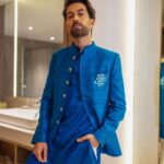 Nakuul Mehta Instagram - Ready to VADODRA 🥣🩵💙 At the 2nd IIMUN Championship . . पोशाक @muksweta स्टाइल @stylingbyvictor तस्वीर @iammeetmb म.उ.ए @malcolm_m_fernandes @nilamjadhav1086