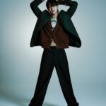 Nam Yoon-su Instagram - COSMOPOLITAN JANUARY. 📸: @songgge 👕: @wonderbird80 💇: @binkyubin 💄: @mooondddddd