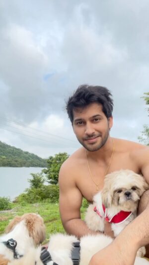 Namish Taneja Instagram - 🐶 hummmm tummmm alag hai 
#allbecauseofmyfans 
#namishtaneja 
#pawnalake