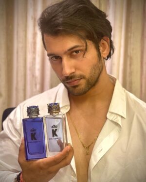 Namish Taneja Instagram - We write our own story. and i 
choose to rule mine with k by
@dolcegabbana ! The fresh 
Scent plus the handcrafted 
Crown cap truly signifies its
Empowering fragrance. Grab
Yours now at parcos.com

#dgbeauty #KBb Dolce
Gabbana #ownyourcrown