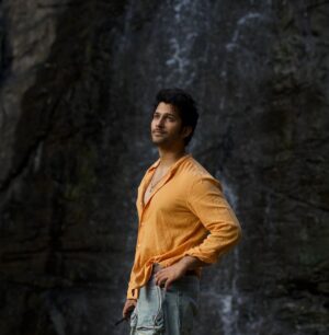 Namish Taneja Instagram - Eyes on the stars, feet on the ground.
.
.
.
.
.
@ayatana.resorts 
#allbecauseofmyfans