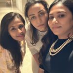 Namrata Shirodkar Instagram – Live. Laugh and Celebrate!!! Good friends and good food .. fun evenings 😍😍😍