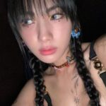 Nana Instagram - ✨Versace make up & styling🦋🐞🌸