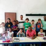 Nani Instagram - Feliz por poder trazer sorrisos a estas crianças da CAF / APAEPEL 1 e 2, na Amora, que tanto precisam! 🙌🏾😊 #moments #kids #school