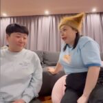 Naomi Watanabe Instagram - 夢叶った！！！ 深夜1:00の大人の遊び。 楽しすぎて2人ともヘラヘラしてるし、猫じゃないからただの変な人間達 ハッピーな時間でした！ 春菜さん、また遊びましょう😂 ヤギうますぎww @harisenbon_haruna #猫ミーム