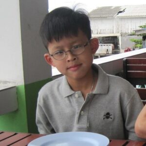 Naravit Lertratkosum Instagram - เด็กคนนั้น happy children’s day