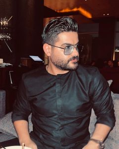 Nassif Zeytoun Instagram - I HAVE CHOSEN TO BE HAPPY BECAUSE IT'S GOOD FOR MY HEALTH. 😎😁⚡️ #NassifZeytoun 💡 Dubai, UAE