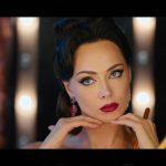 Nastasya Samburskaya Instagram – В четверг выйдет клип на песню «безответная»! 🎉🎉🎉🎉
@gutserievmedia 
@darya.cuznetsova