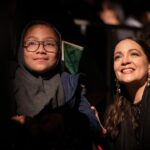 Natalia Lafourcade Instagram - Esta noche me tocó cantar en el @teletonmexicooficial esa hermosa canción del flaco de oro María Bonita de Agustín Lara con amor para México y para Acapulco. La tierra, nuestra madre naturaleza llegó con ese tremendo huracán que sorprendió y dejó sin casa a cientos de personas. Seguramente tomará mucho tiempo reconstruirse y siempre las tragedias son también la oportunidad para volver a empezar quizá desde un lugar más luminoso. Que la esperanza se mantenga de pie. La labor de todo el equipo del Teletón es inmensa ya desde hace mucho tiempo. Que sigan apoyando a cientos de familias niños y niñas en México. Les invito a donar. Lo que cada uno podamos aportar ayudará para llegar a la meta y más allá. Gracias vida por permitirme poner un granito de arena en esta enorme labor humana para nuestros hermanos y hermanas en este país. Le mando todo mi amor a Guerrero y a nuestro bello Acapulco ❤️ que vengan las flores #OrgullosamenteTercos #Teletón2023 #tambiénvaporacapulco Parque Bicentenario